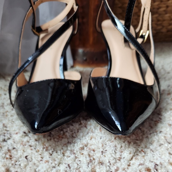 Black Patent Leather Pointy Toe Heels (38 EU) by Guilhermina - Picture 8 of 13